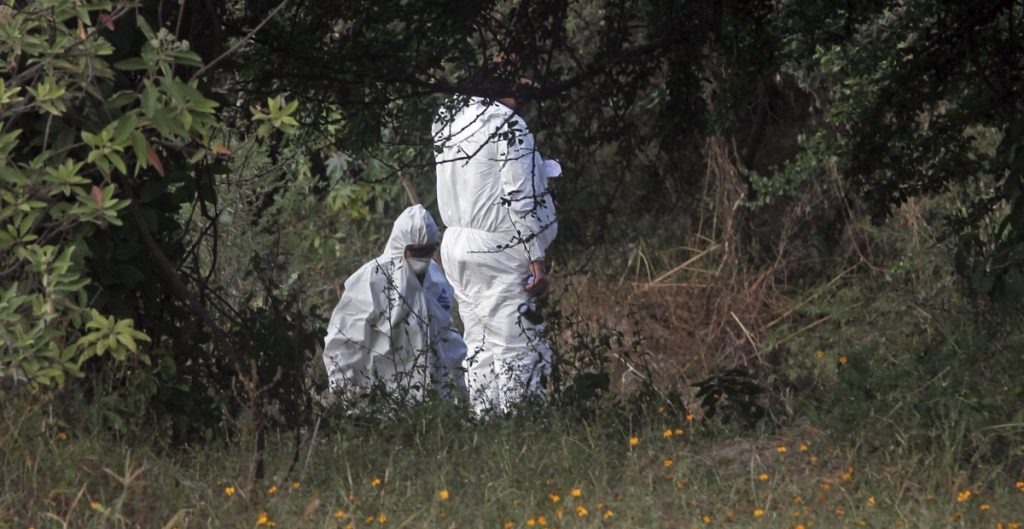 Suman 122 bolsas con restos humanos localizadas en fosas clandestinas de Zapopan