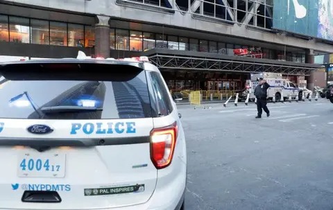 Niño inmigrante de 11 años es encontrado ahorcado en hotel de Nueva York