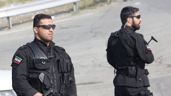 Ataque terrorista deja 11 muertos en Irán; lo califican de cobarde