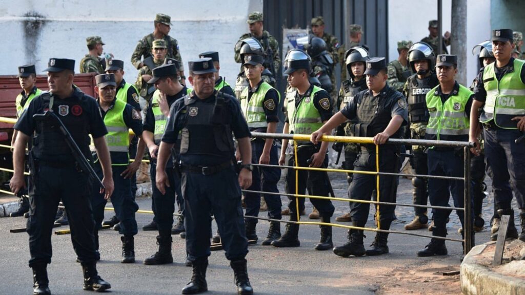 Operativo en cárcel de Paraguay deja 10 muertos y 38 heridos
