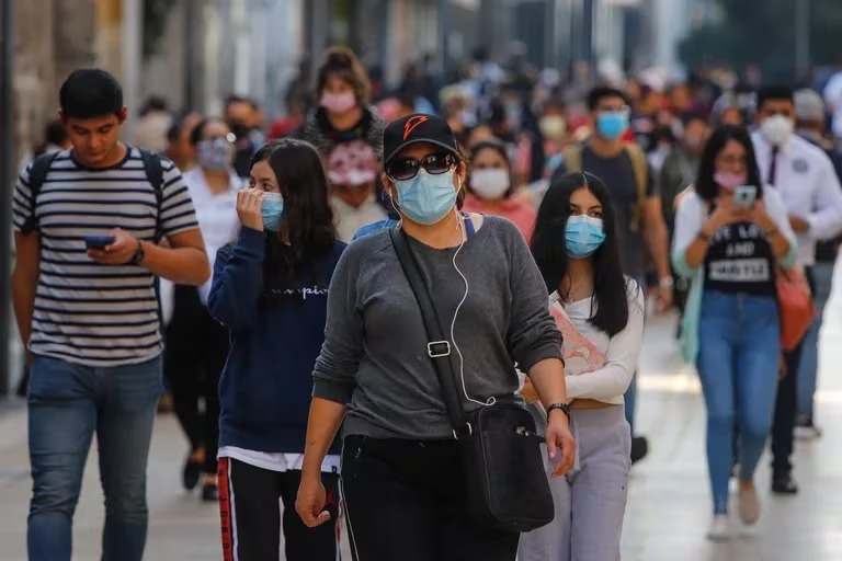 Confirman primer caso de la variante Pirola de COVID-19 en CDMX