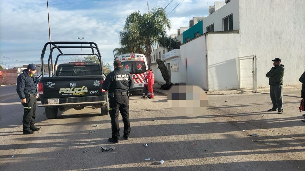Camioneta mata a motociclista y escapa