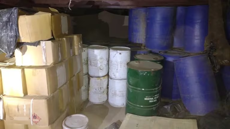 Decomisan 60 toneladas de precursores químicos para droga sintética en Sonora