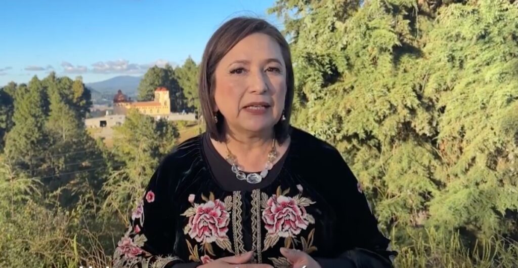 Xóchitl Gálvez visita Texcaltitlán, acusa que pobladores viven extorsión