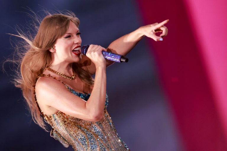 Taylor Swift, víctima de la inteligencia artificial: imágenes falsas y pornográficas en X