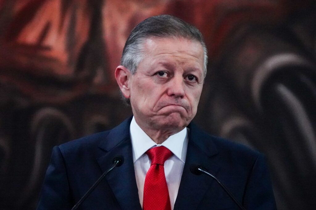 Arturo Zaldívar defiende su ‘pensión dorada’: un derecho amparado por la Constitución