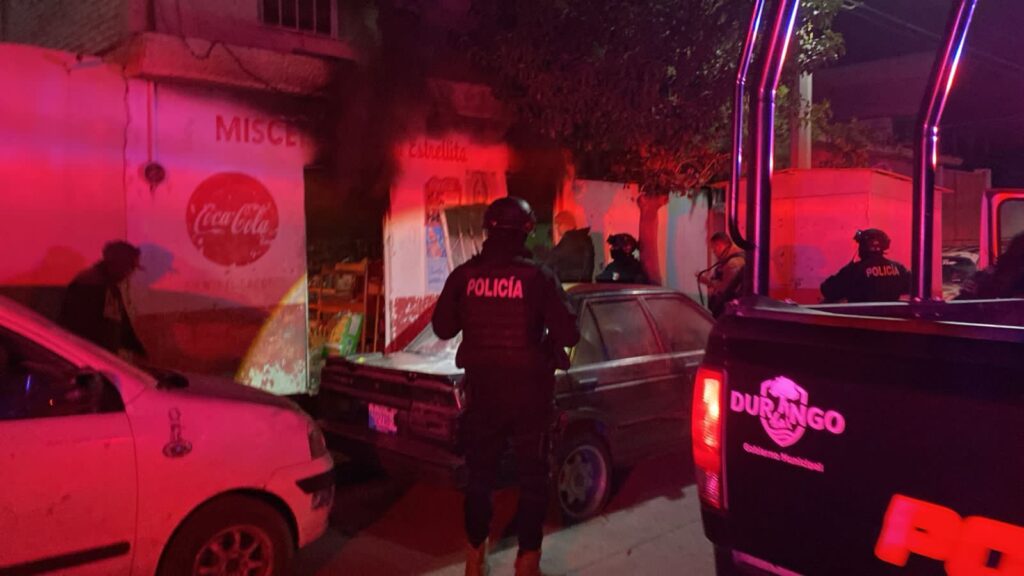 Trabajo en equipo ayudó para que una familia fuera rescatada del incendio: PC y Seguridad Pública