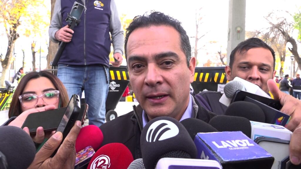 ¡Cuidado!, que no los engañen; no caigan en llamadas de extorsión: Toño Ochoa