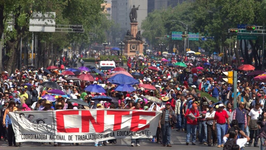 Convoca la CNTE a paro masivo el 26 de enero para exigir aumento salarial del 25%
