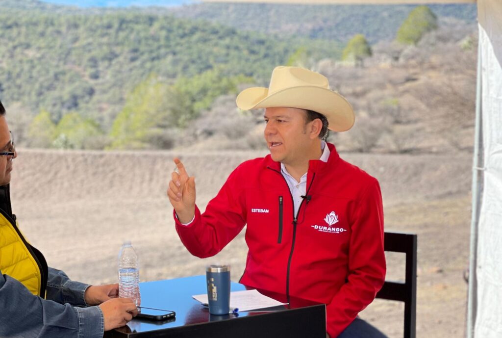 Inversión privada permitirá que Durango no siga secuestrado por la Federación: Esteban Villegas
