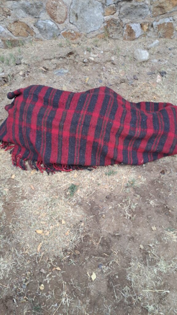 Hombre sufre hipotermia y es encontrado grave en la vialidad; fue llevado a un hospital