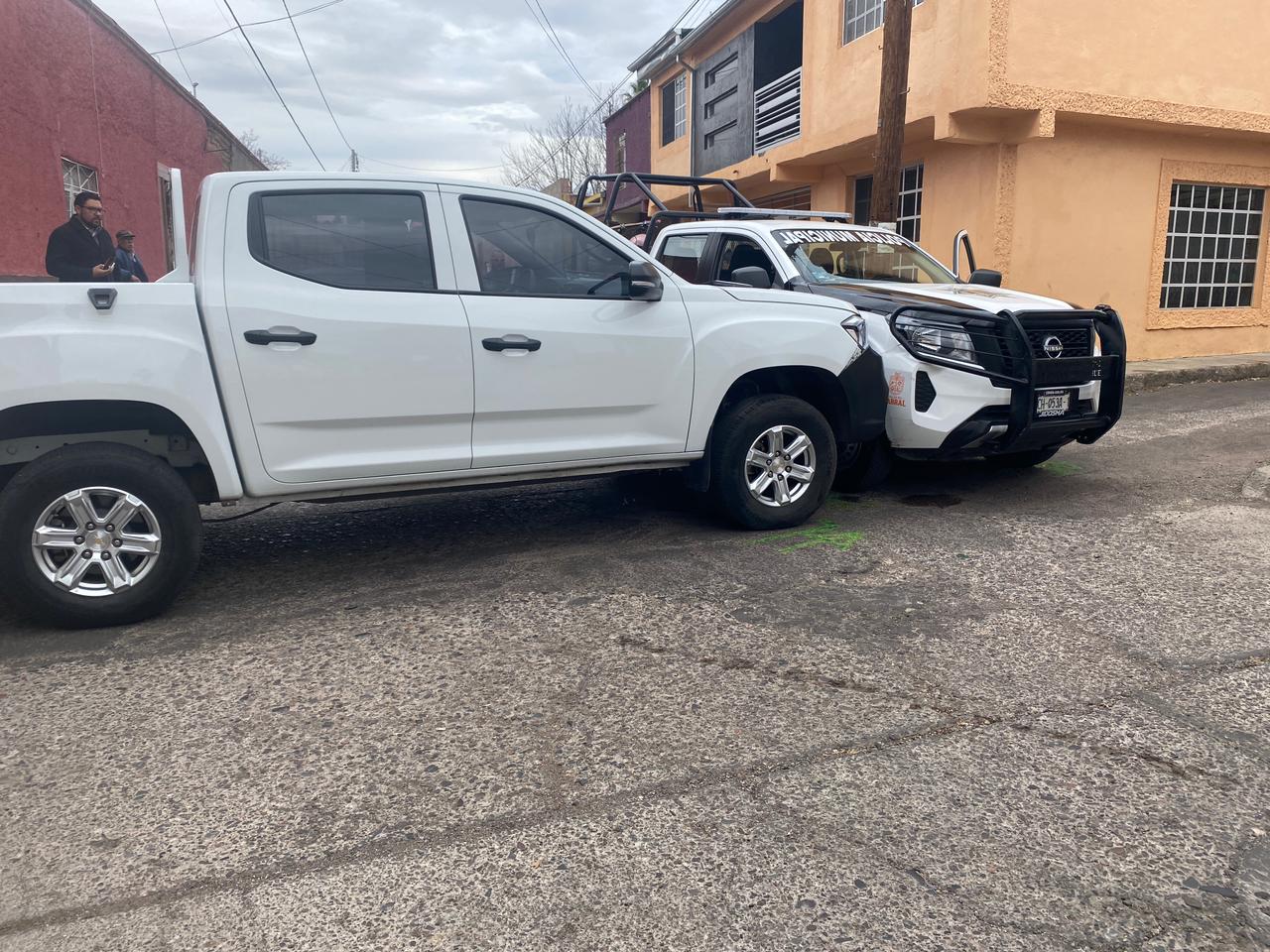 Patrulla de la municipal choca contra una camioneta en calles del ...