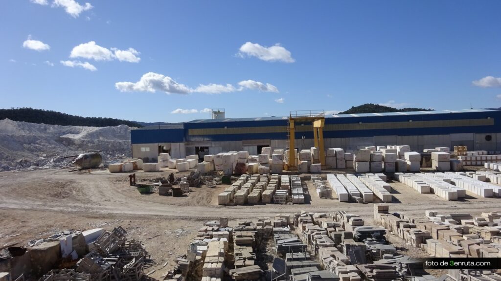 Empresas de mármol emiten partículas contaminantes del aire en la Laguna: Senadora Margarita Valdez.