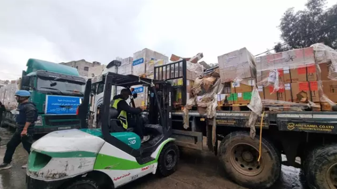 OMS consigue entregar suministros a un hospital al norte de Gaza
