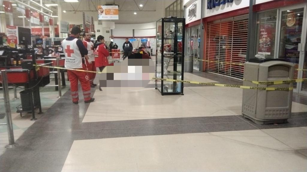 Abuelito muere en plena jornada laboral