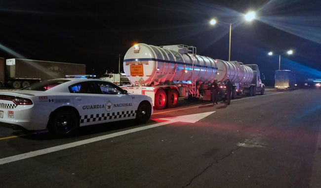 Pipas con gasolina robada aseguró la Guardia Nacional