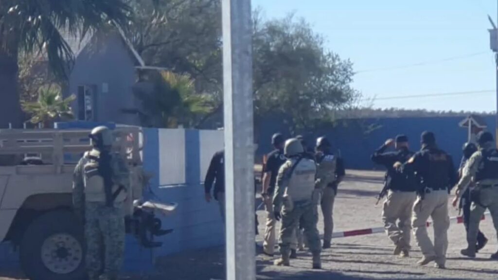 Militares rescatan a 18 migrantes secuestrados en Sonora