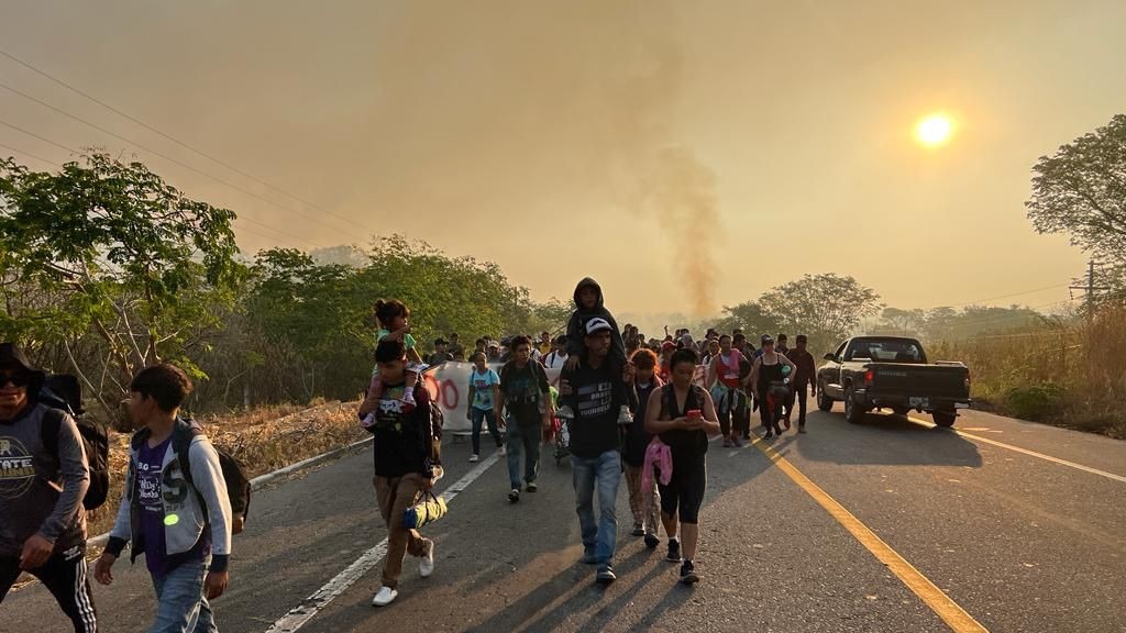 Caravana migrante llega a Oaxaca con 2 mil 500 integrantes