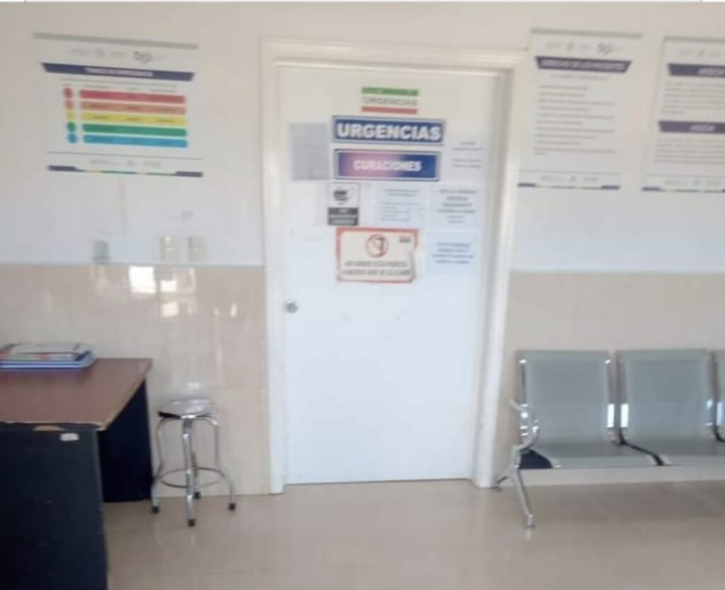 Denuncian mal servicio en clínica 2 del IMSS