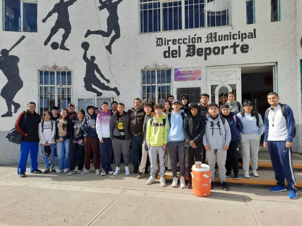 Jóvenes de Pueblo Nuevo participan en juegos Conade