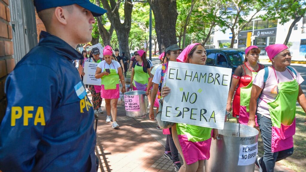 Argentina vive otra jornada de protestas contra «ley ómnibus» y el megadecreto de Milei