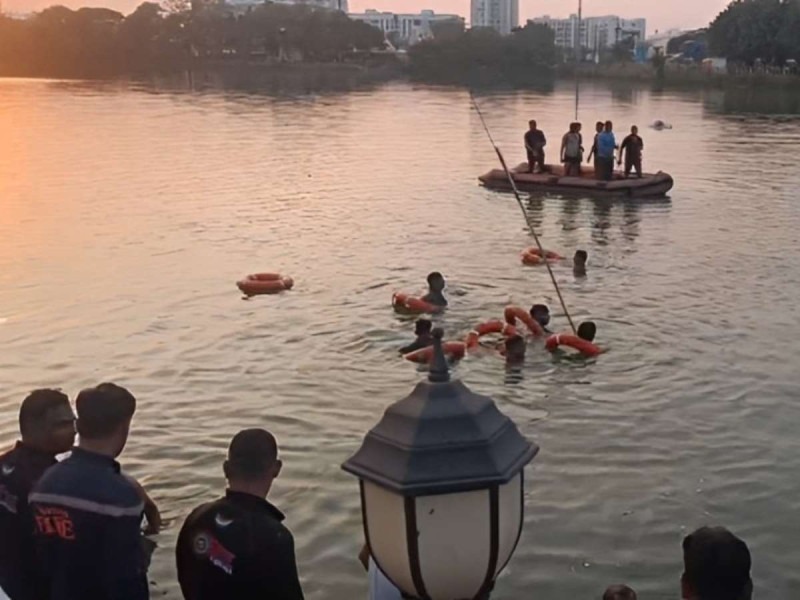 Naufragio en excursión escolar en India deja 15 muertos; 13 son niños