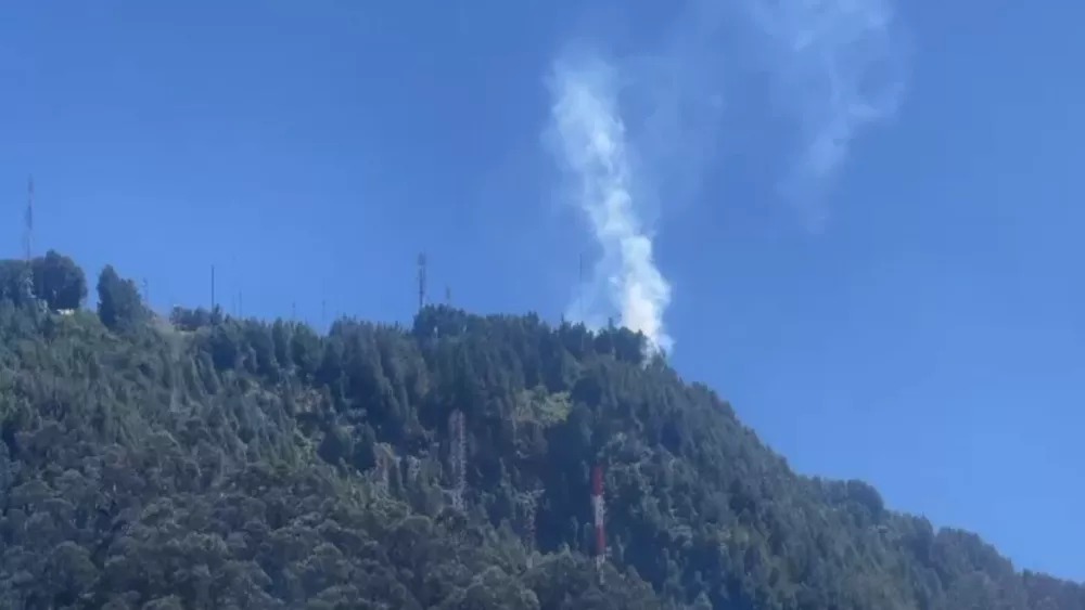 Reportan incendio en Bogotá en cerro El Cable