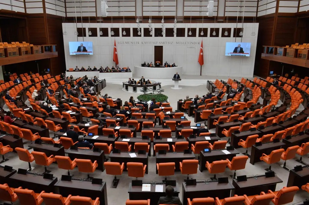 Turquía ratifica la entrada de Suecia a la OTAN 