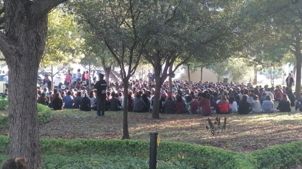 Apuñalan a estudiante de la UANL en campus CIDEB