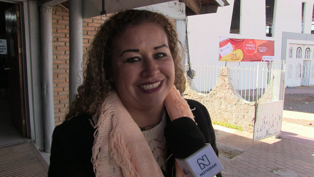 Por concluir entrega de uniformes escolares en Pueblo Nuevo