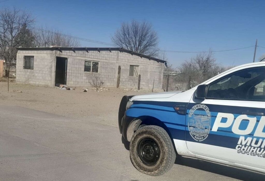 Asesinan a balazos a un hombre; cuando huían del lugar lesionaron a un testigo