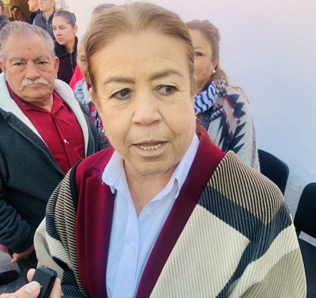 Periodistas merecen apoyo, deberían estar sindicalizados todos: Senadora