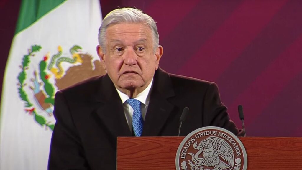 AMLO pide a mexicanos en Estados Unidos no votar por políticos antimexicanos
