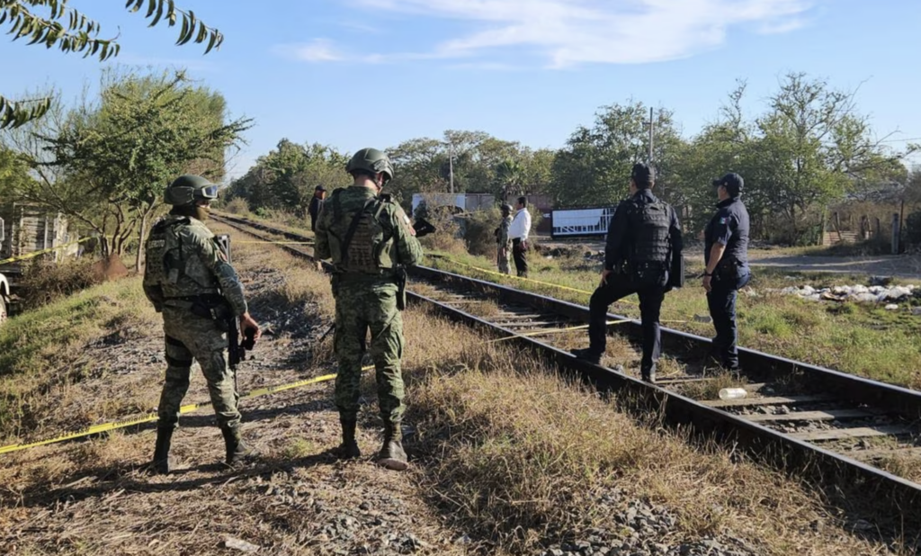 Dos muertos por atropello de trenes en Culiacán