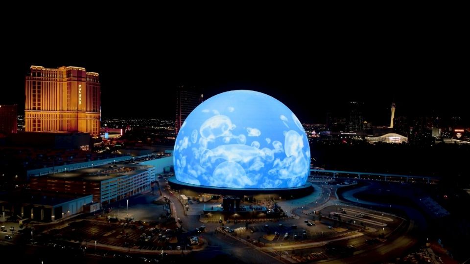 Arrestan a influencer que escaló la gran esfera de Las Vegas