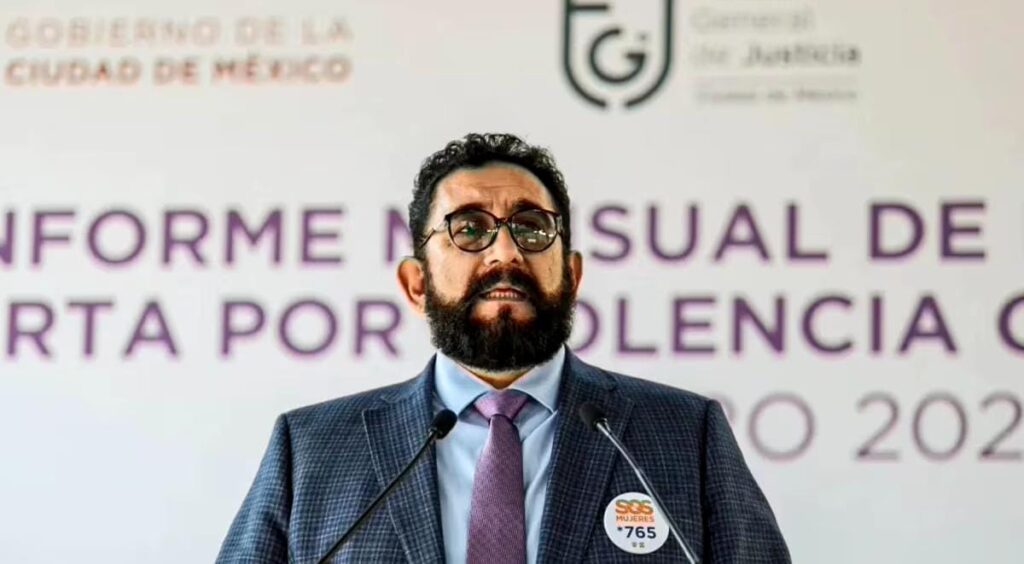 Muere la mamá de Ulises Lara, encargado de la Fiscalía CDMX