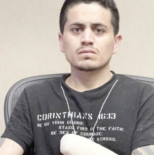Violenta detención en EU deja a hombre con mano amputada