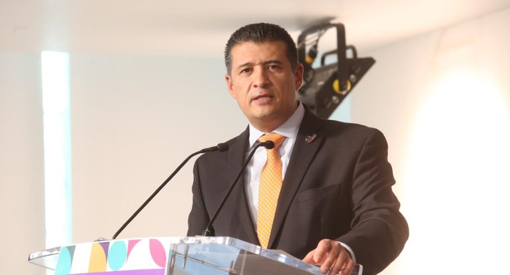 INAI destapó la Estela de la Luz, de la Corrupción, de Calderón; «no estamos a favor de partidos»: Adrián Alcalá
