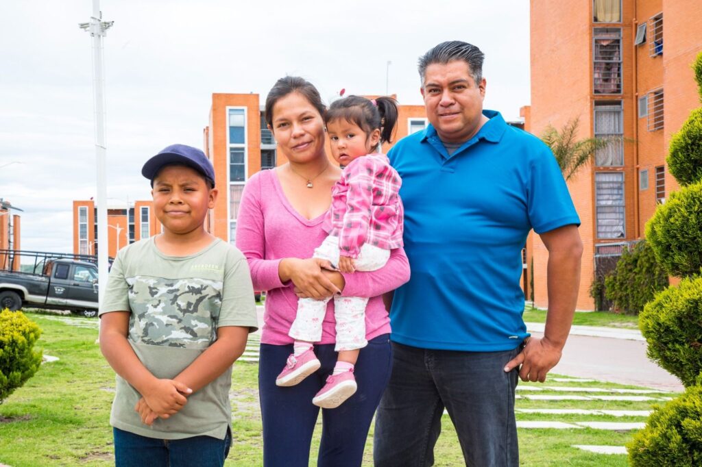 Cerca de 3 mil personas han unido sus créditos Infonavit en Durango, ¿conoces este beneficio?