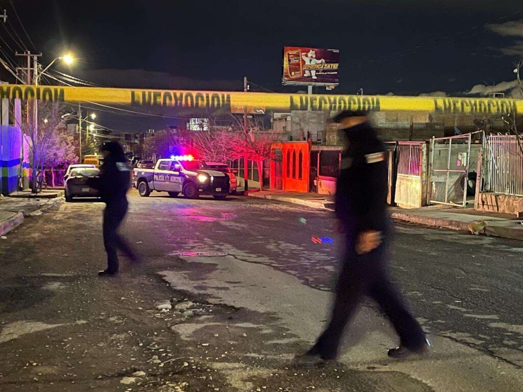 Lo atacan a balazos en plena vía pública; quedó lesionado y fue trasladado a un hospital