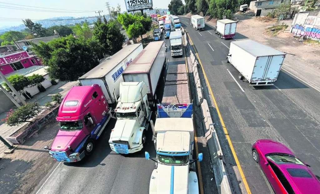 El paro nacional de transportistas podría afectar el movimiento comercial: CANACO