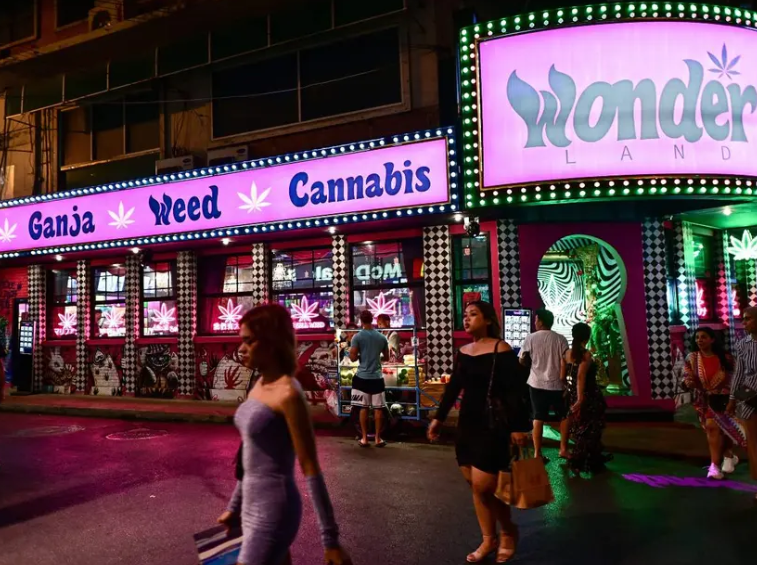 Tailandia volverá a prohibir la marihuana