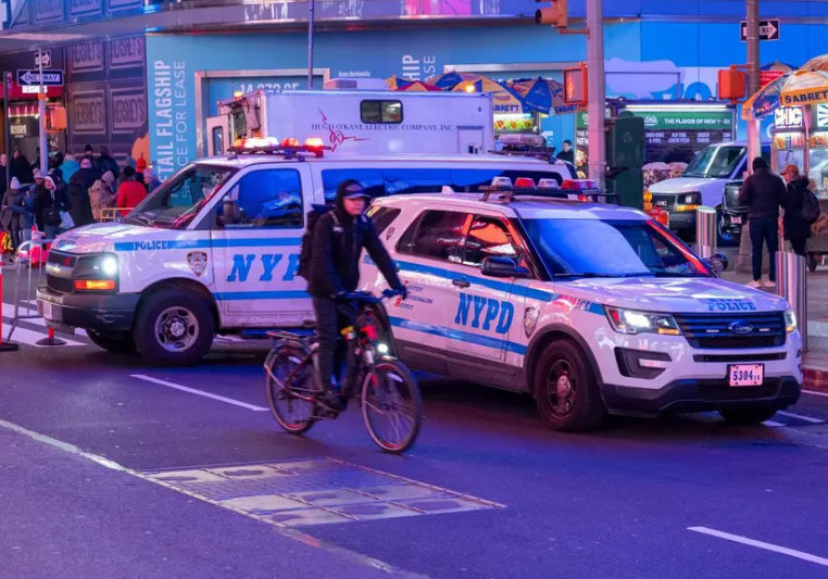 Desmantelan red de corrupción en instituto de vivienda social en Nueva York