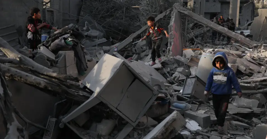 China pide a Israel frenar sus operaciones en Rafah
