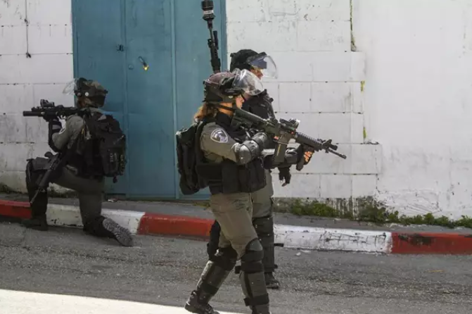 Israel anuncia la detención de un alto cargo de Hamás en Yenín