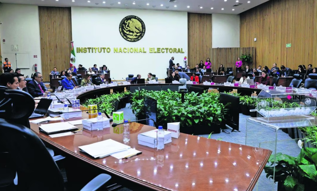 INE va por rebajar 16.5 mdp de multas a partidos por precampaña