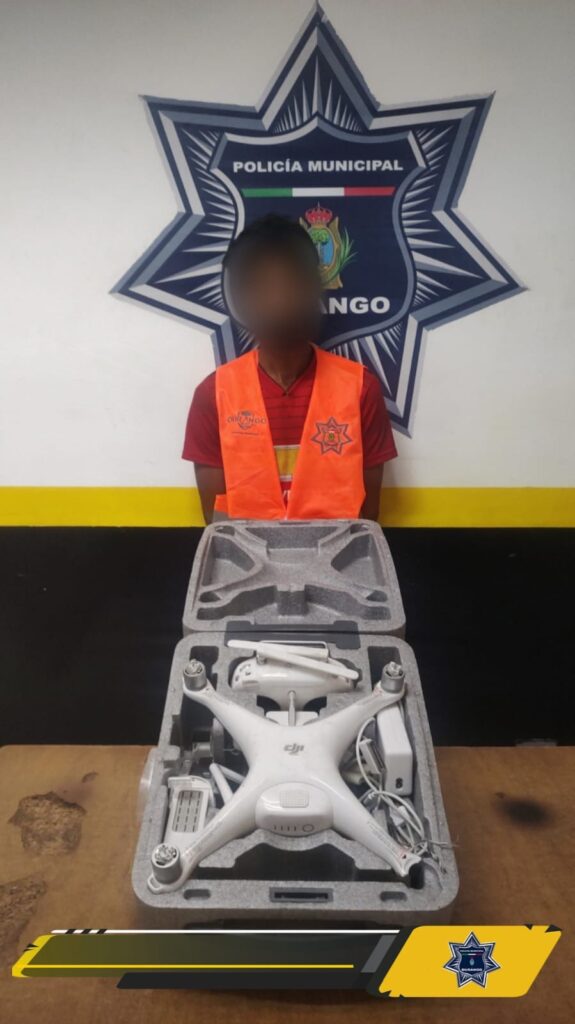 Policía agarró a sujeto con dron en su poder