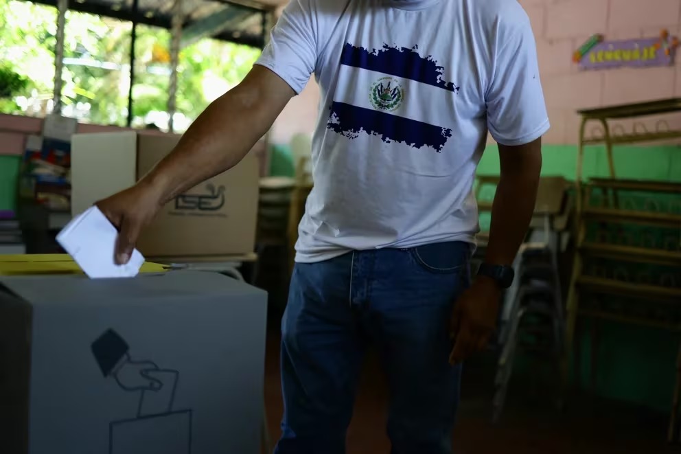 Elecciones en El Salvador avanzan con un “desarrollo relativamente normal”