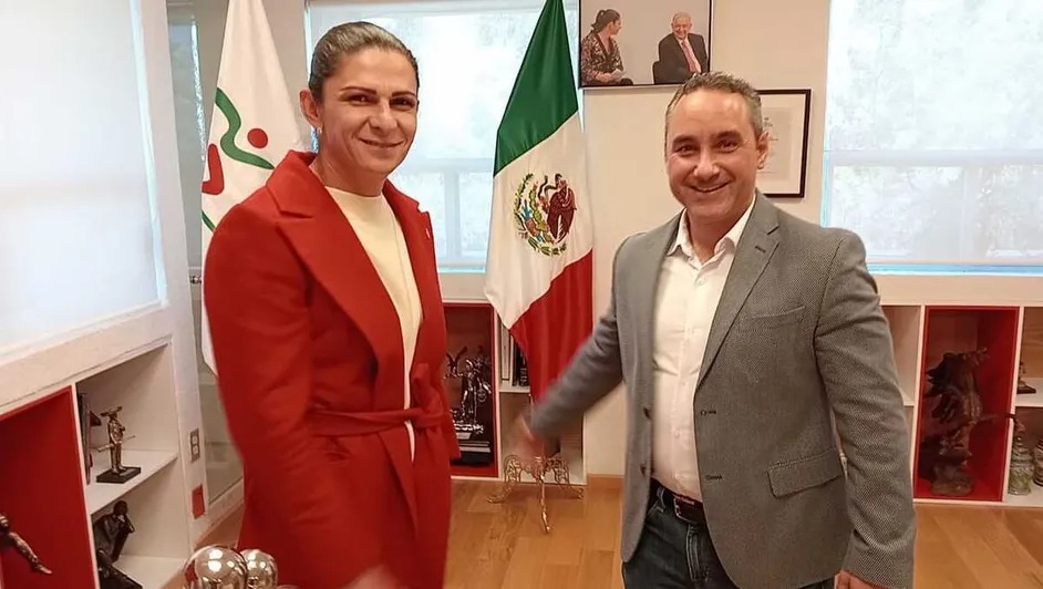 Director del Inedec se reúne con Ana Gabriela Guevara en Ciudad de México