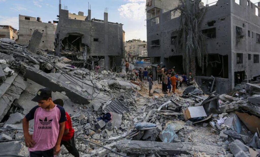 ONU denuncia que Israel destruye edificios para crear zona de seguridad y puede ser crimen de guerra